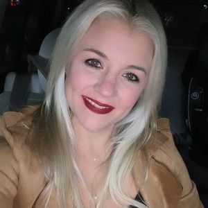 Meet your Posher, Candice